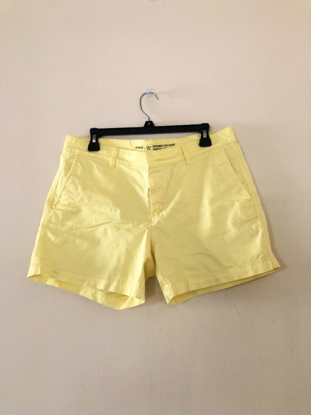 GAP Cut off girlfriend shorts with pockets